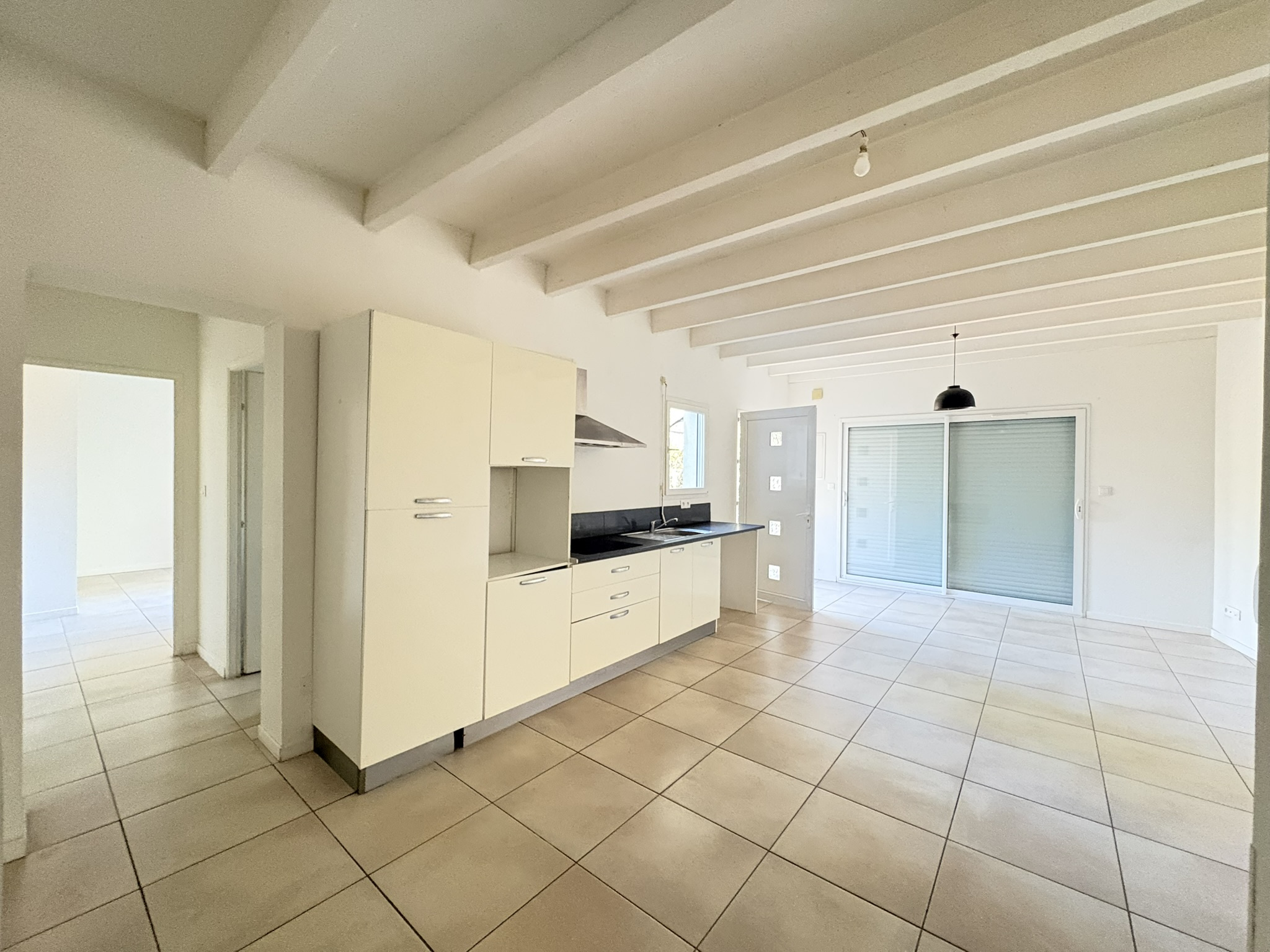 Maison à vendre à Lalande de pomerol, 75,09 m², 4 pièces – photo 3 sur 9