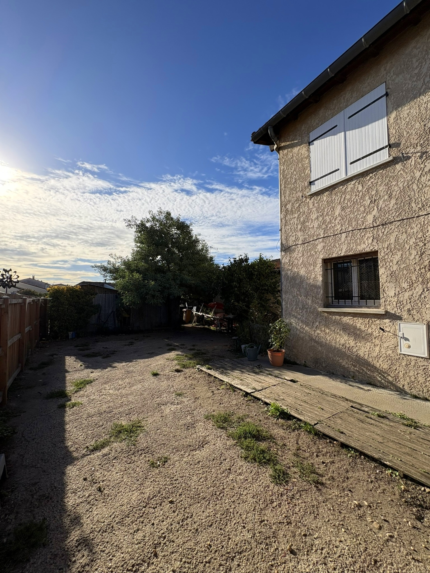 Commerce à vendre à Libourne, 102 m², 4 pièces – photo 1 sur 8