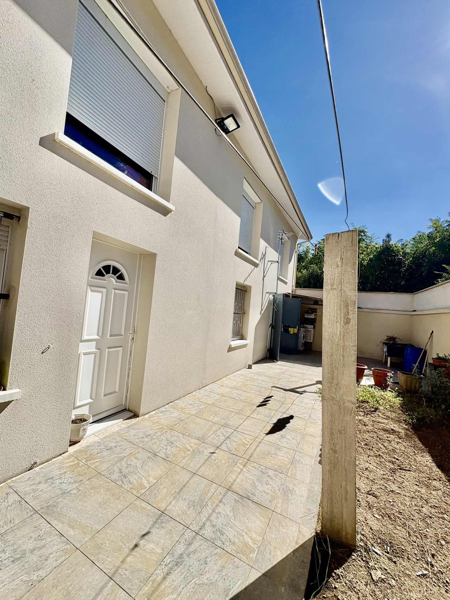 Maison à vendre à Castillon la bataille, 169,51 m², 6 pièces – photo 1 sur 15