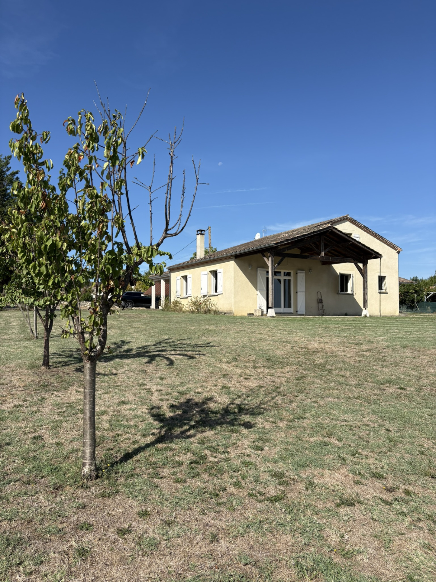 Maison à vendre à Razimet, 161 m², 6 pièces – photo 2 sur 17