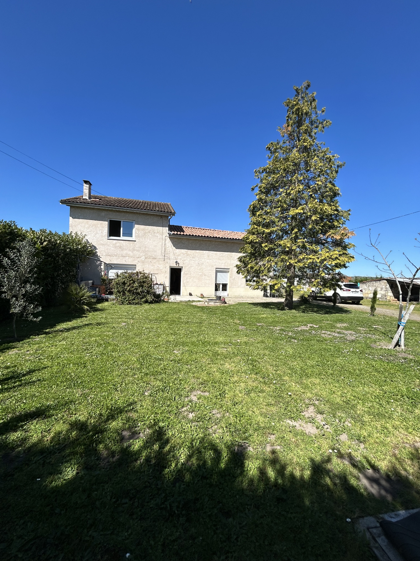 Maison à vendre à St pey d armens, 189 m², 7 pièces – photo 1 sur 10